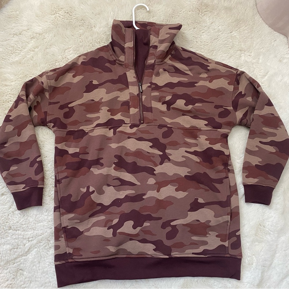 Women’s Quarter-Zip Sweatshirt